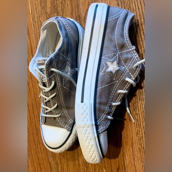 Converse One Star child size US 12 - Picture 8 of 15